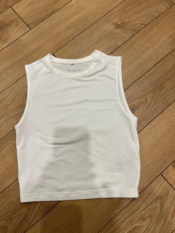 H&M