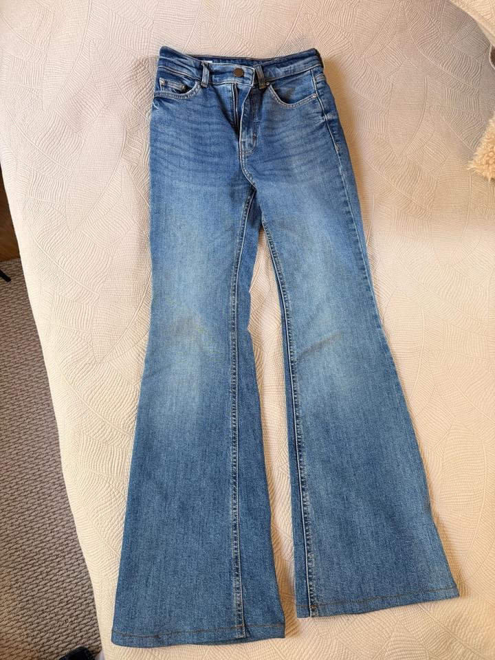 Pull & Bear Джинсы клеш PULL&BEAR