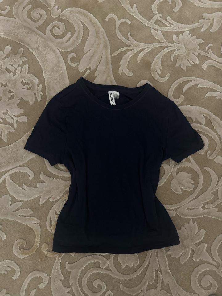 H&M