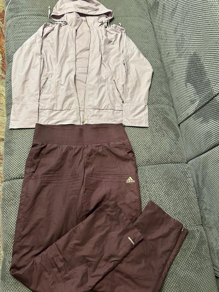 Спортивный костюм adidas