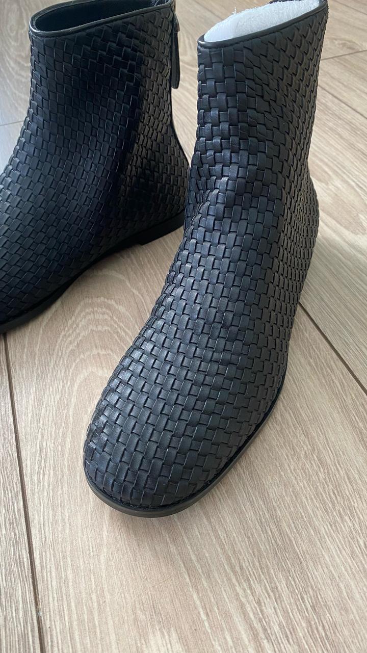 Нет бренда