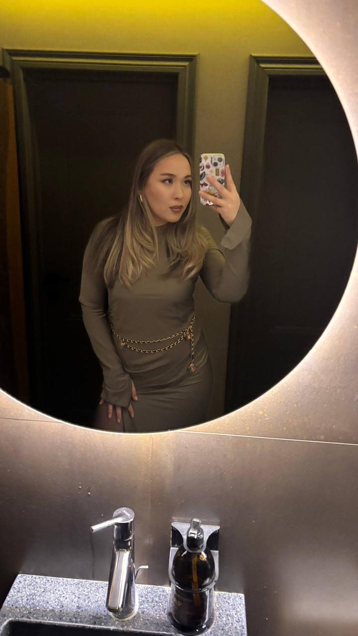 AYA Collection Платье атласное вечернее