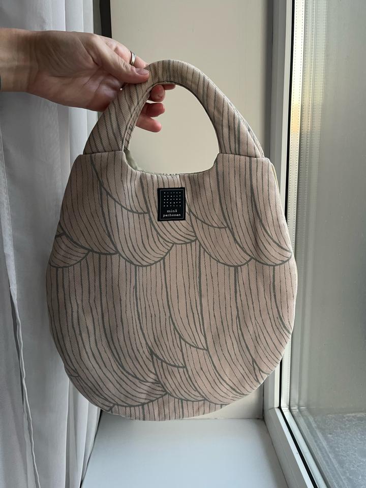 mina perhonen Сумка Minä Perhonen Egg Bag