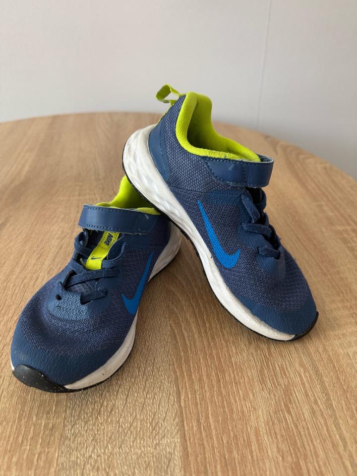 Nike