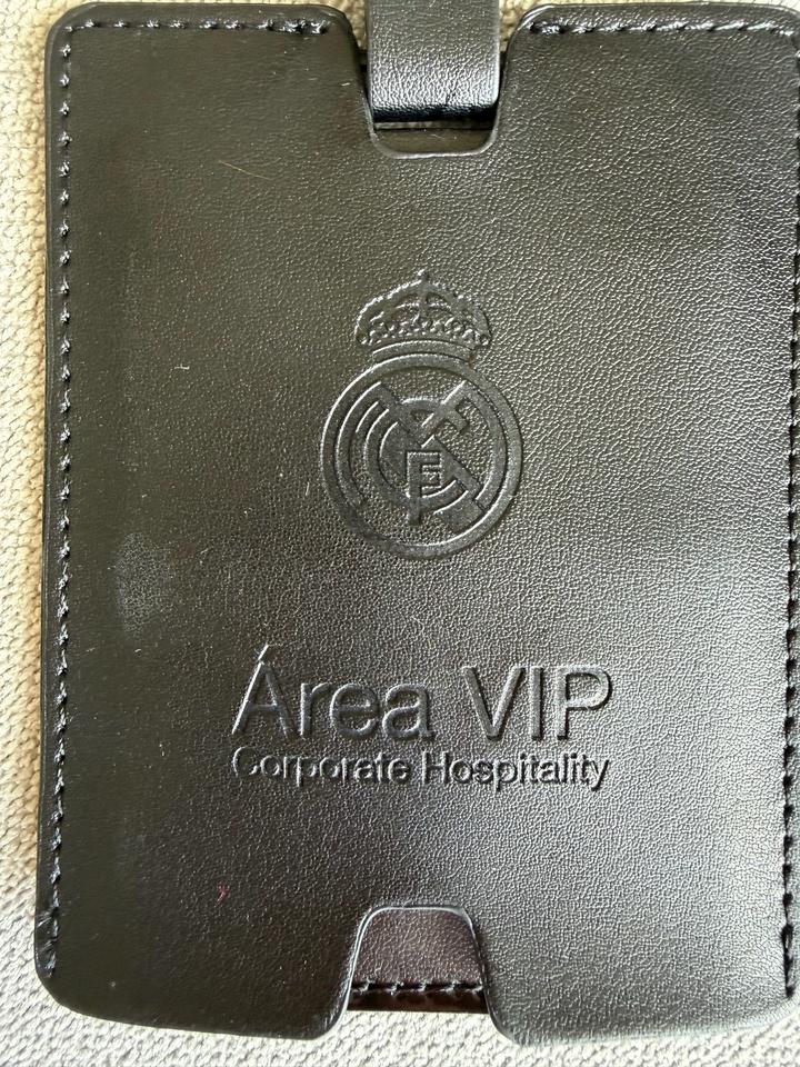 Аксессуар Real Madrid Area VIP Corporate Hospitality (Оригинал)