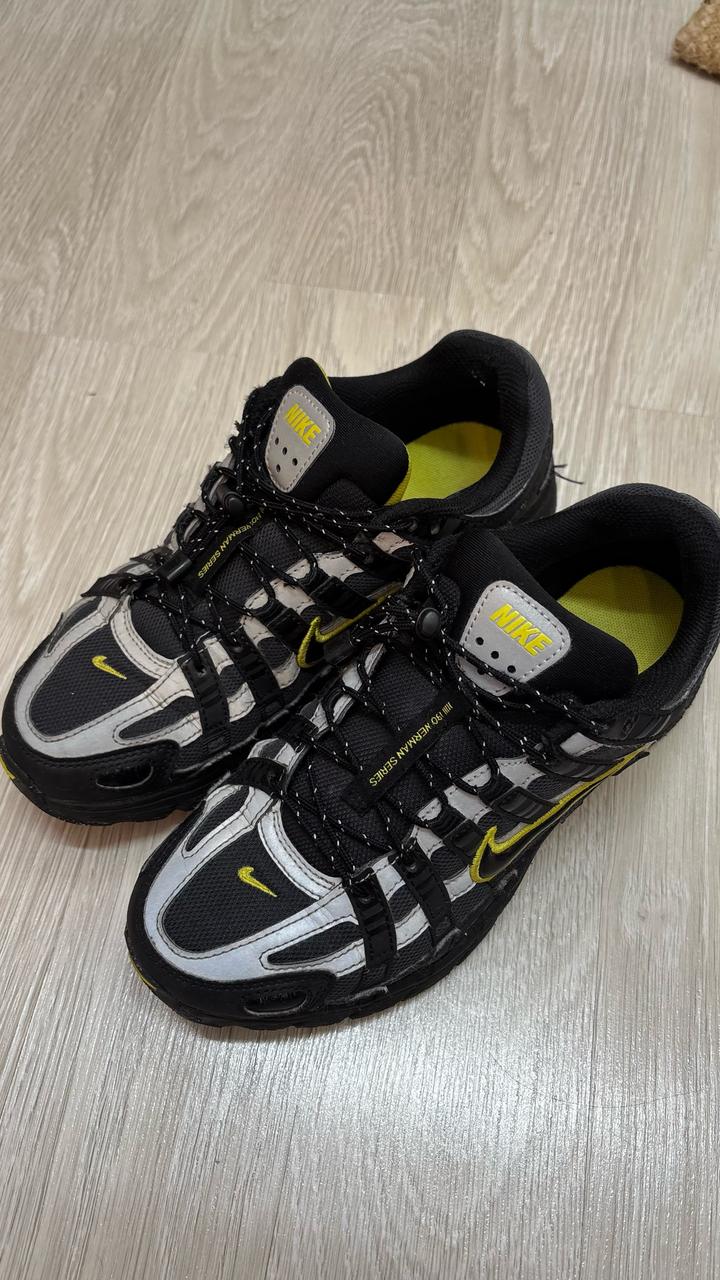 Nike