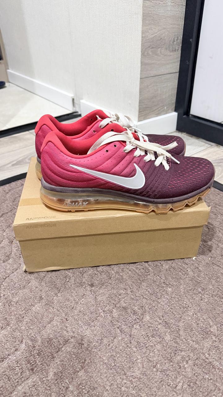 Nike