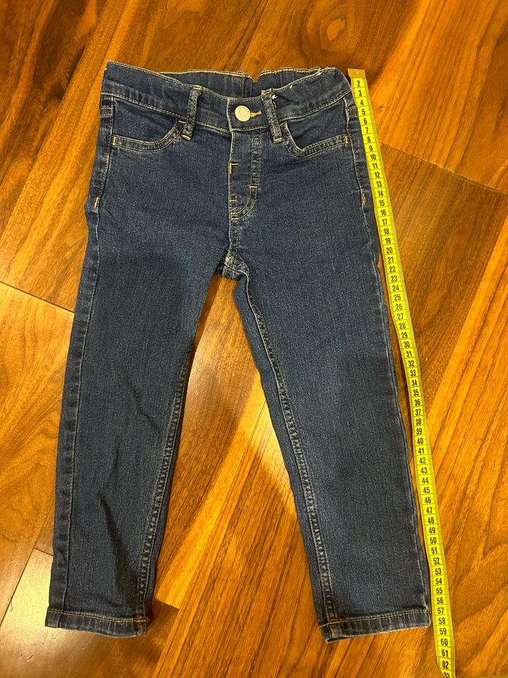 H&M