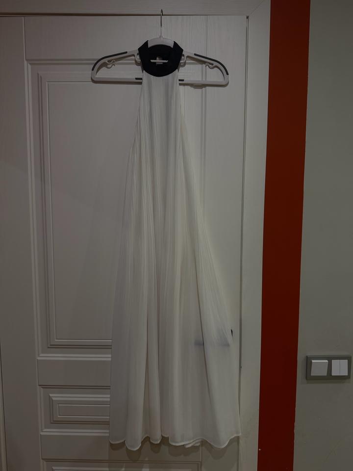 Плиссированное платье H&M