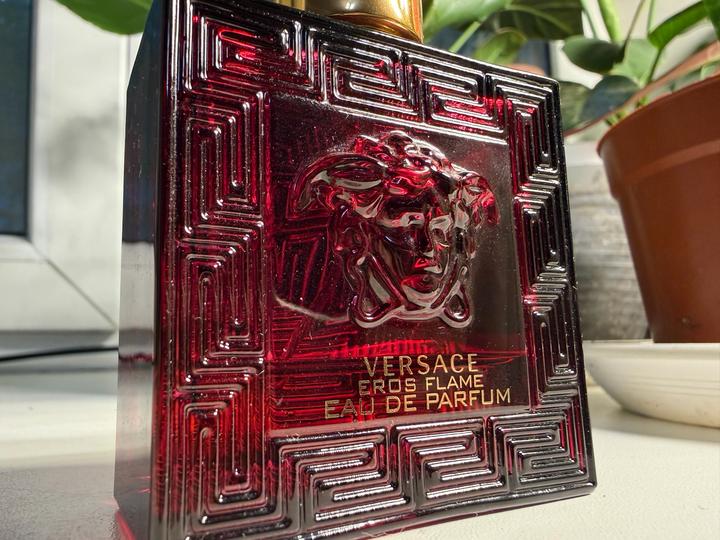 Парфюм Versace Eros Flame
