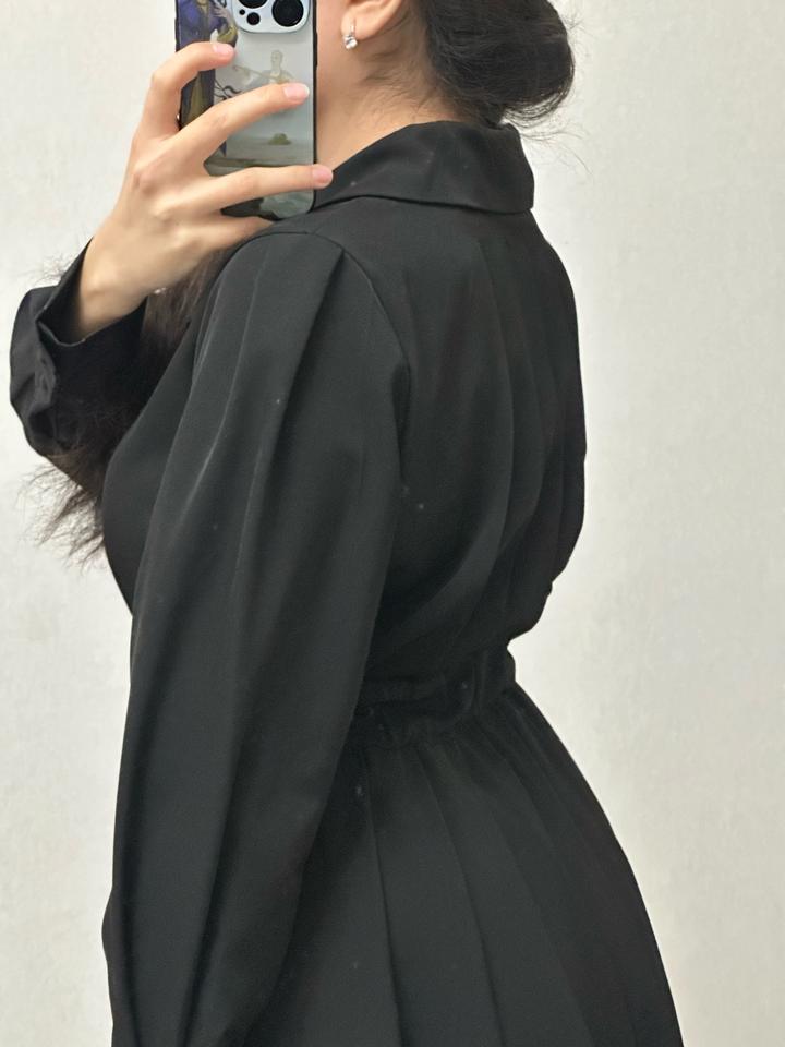 Чёрное платье Французской длины