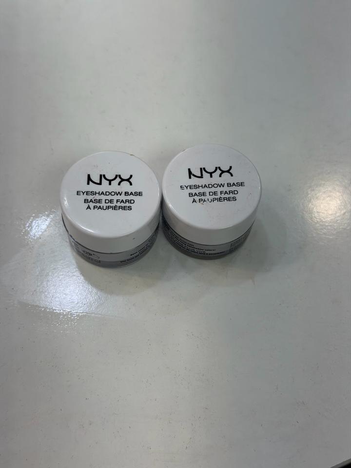База под тени NYX Eyeshadow Base