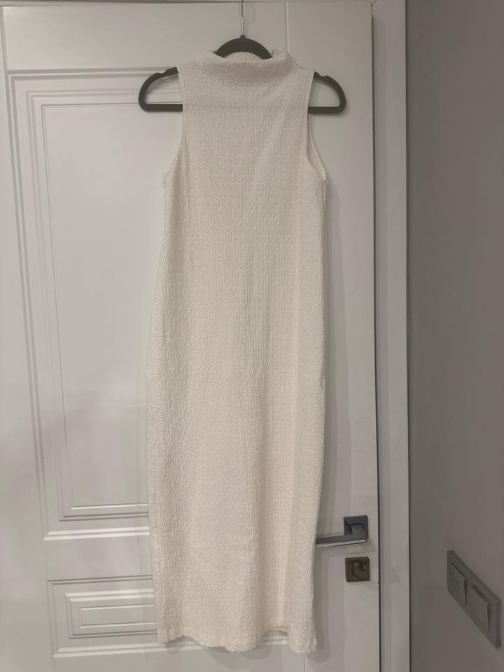 Платье Massimo Dutti без рукавов XS