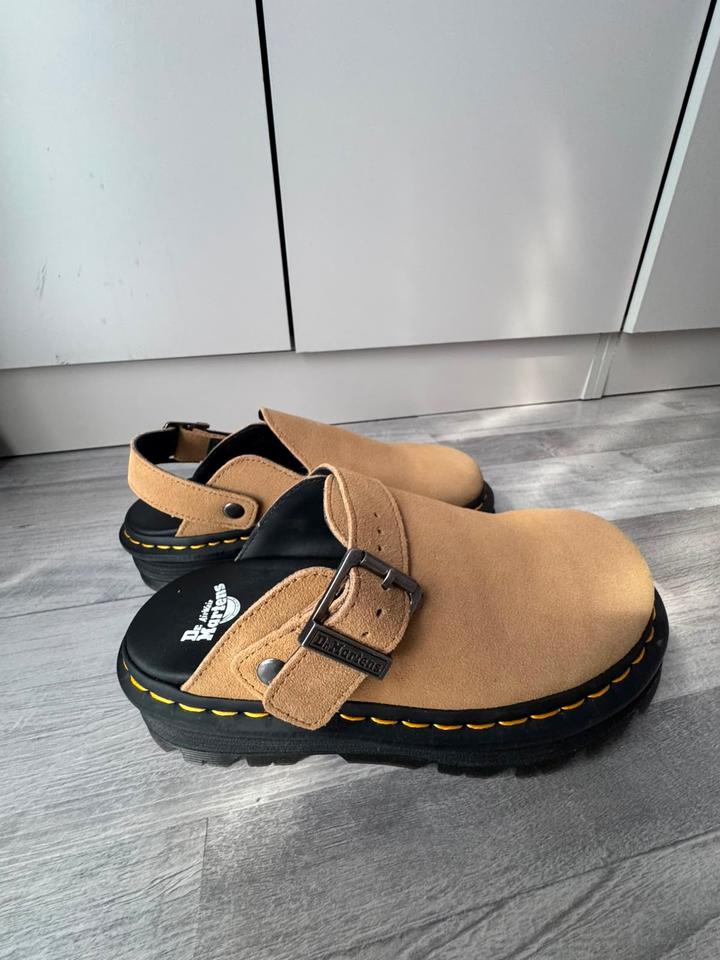 Dr. Martens