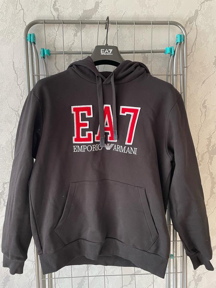 EA7