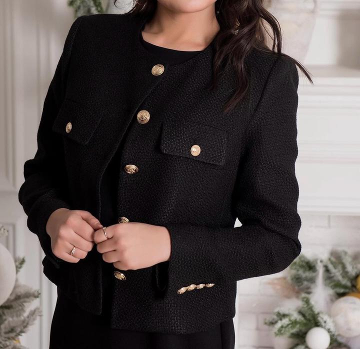LUISA WANG