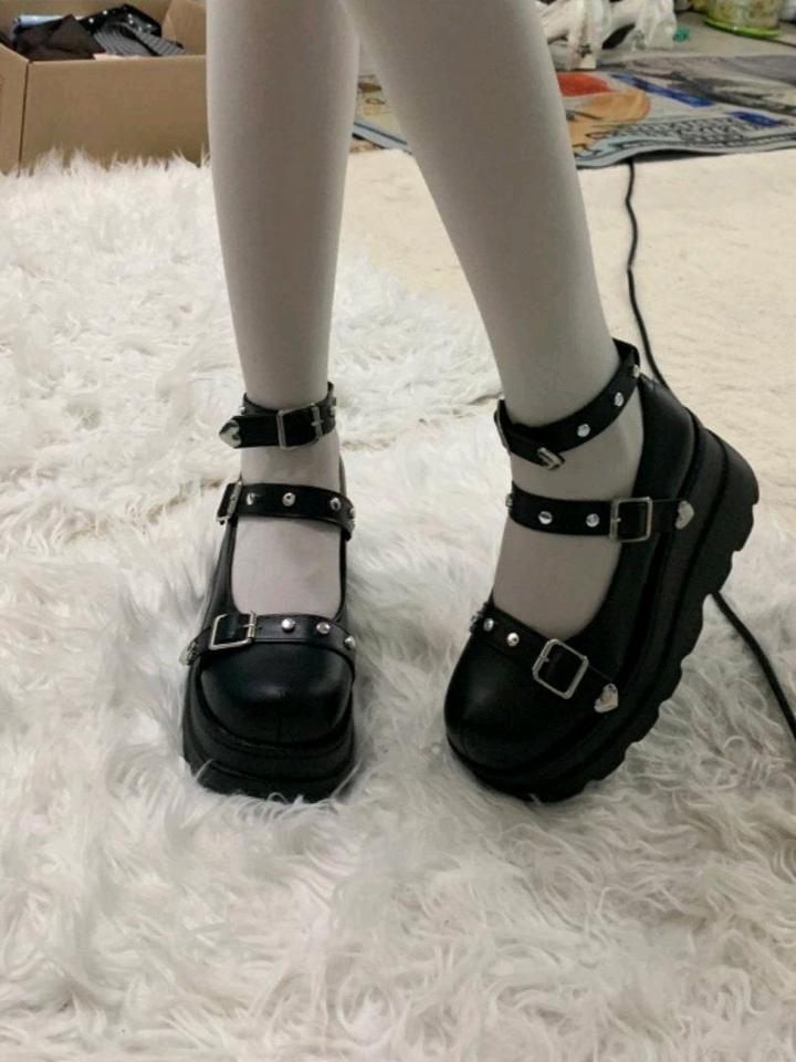 Нет бренда