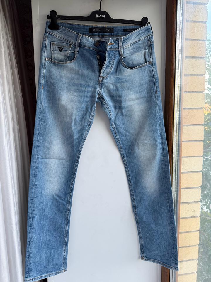GUESS
