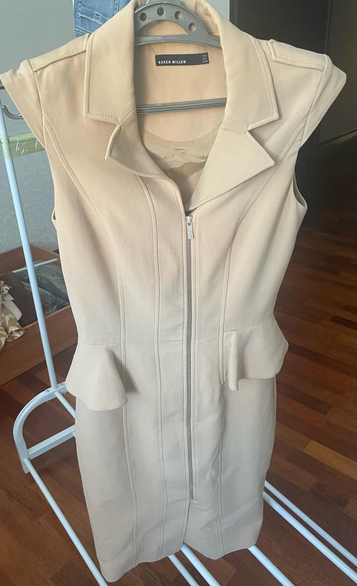 Платье Karen Millen с баской