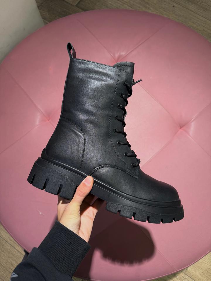 butigo(36-40р) Женские кожаные ботинки