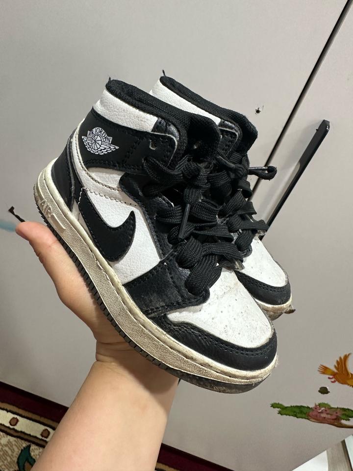 Детские кроссовки Nike Air Jordan
