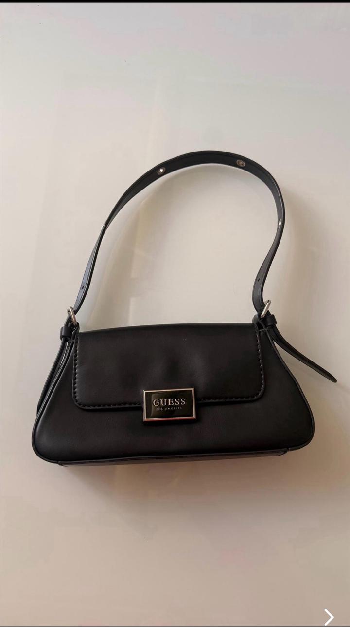 Сумка Guess