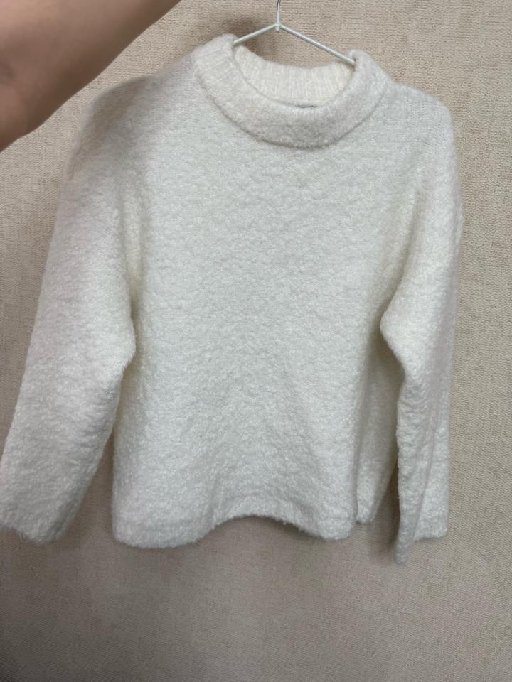 Свитер Mango
