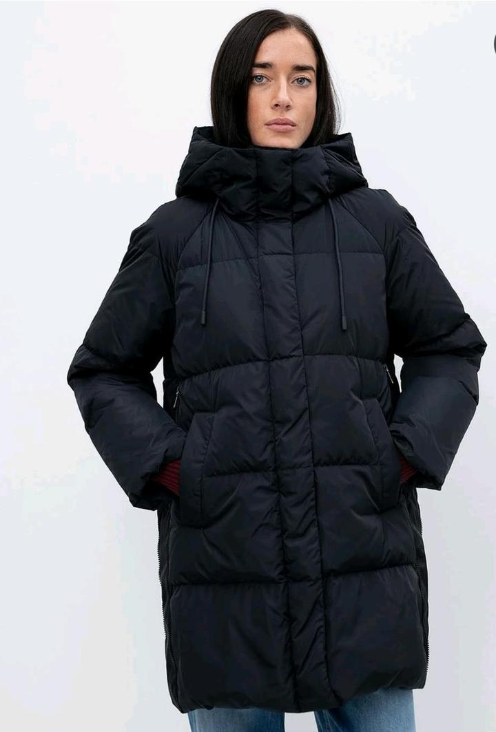 Max Mara