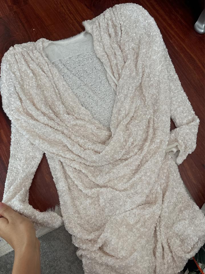 Платье с пайетками Zara