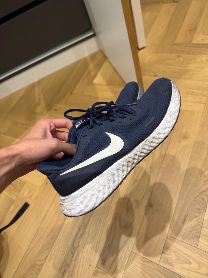 Nike