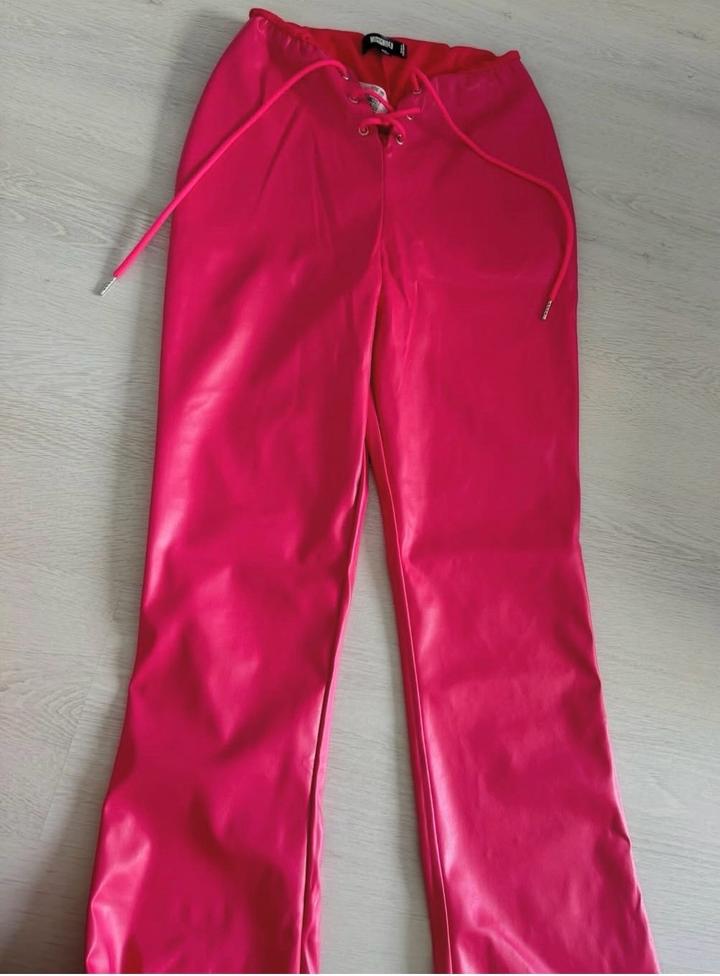 Брюки Missguided