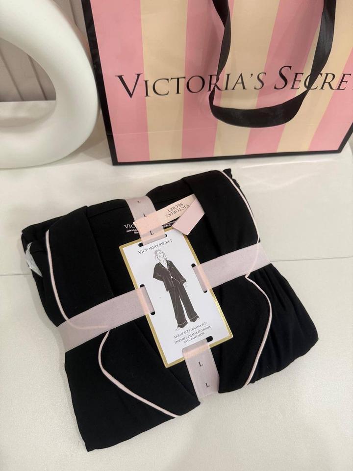 Victoria's Secret