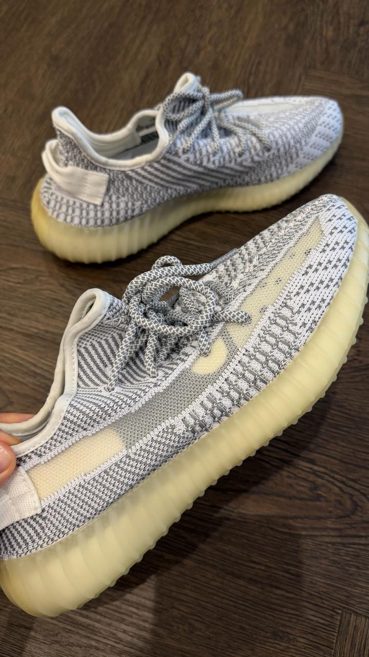 Кроссовки Adidas Yeezy