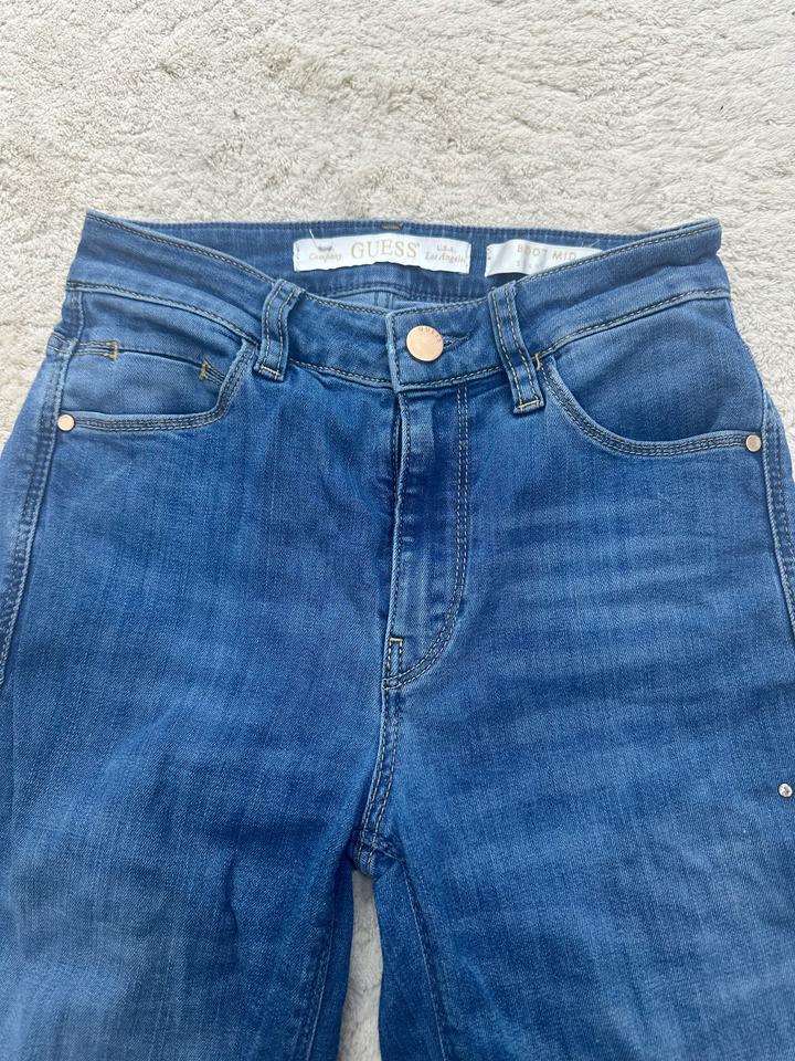 GUESS