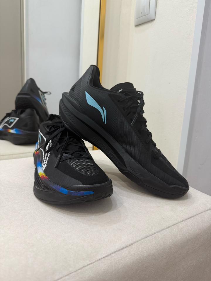LI-NING