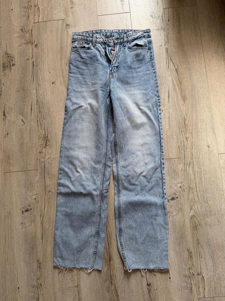 H&M