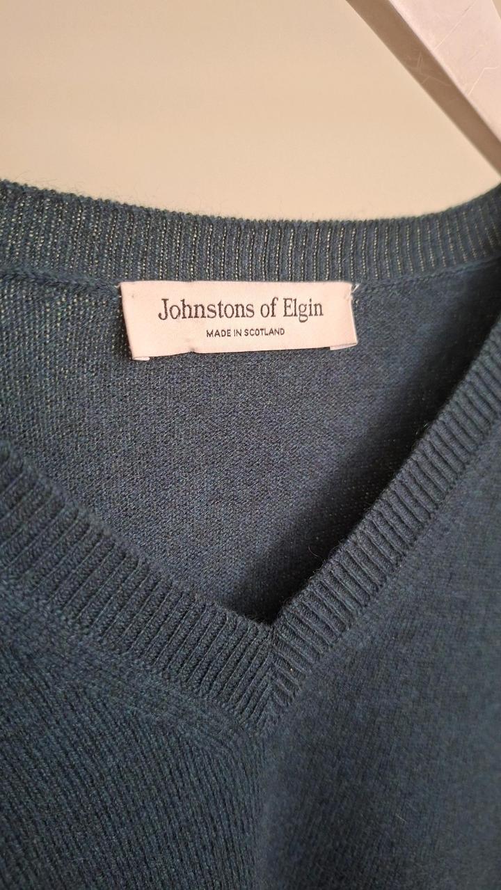 Шотландский пуловер Johnstons of Elgin (100% кашемир)