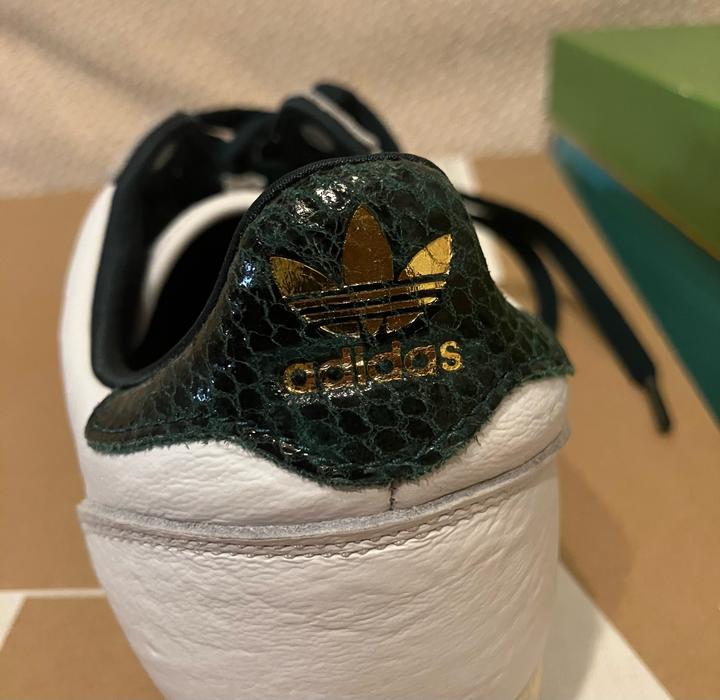 Кроссовки adidas Japan