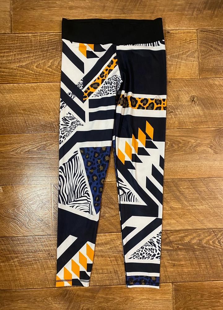 Спортивные леггинсы adidas