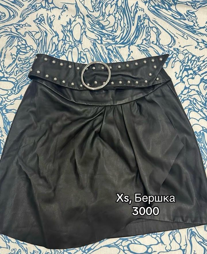 Юбка Bershka из экокожи