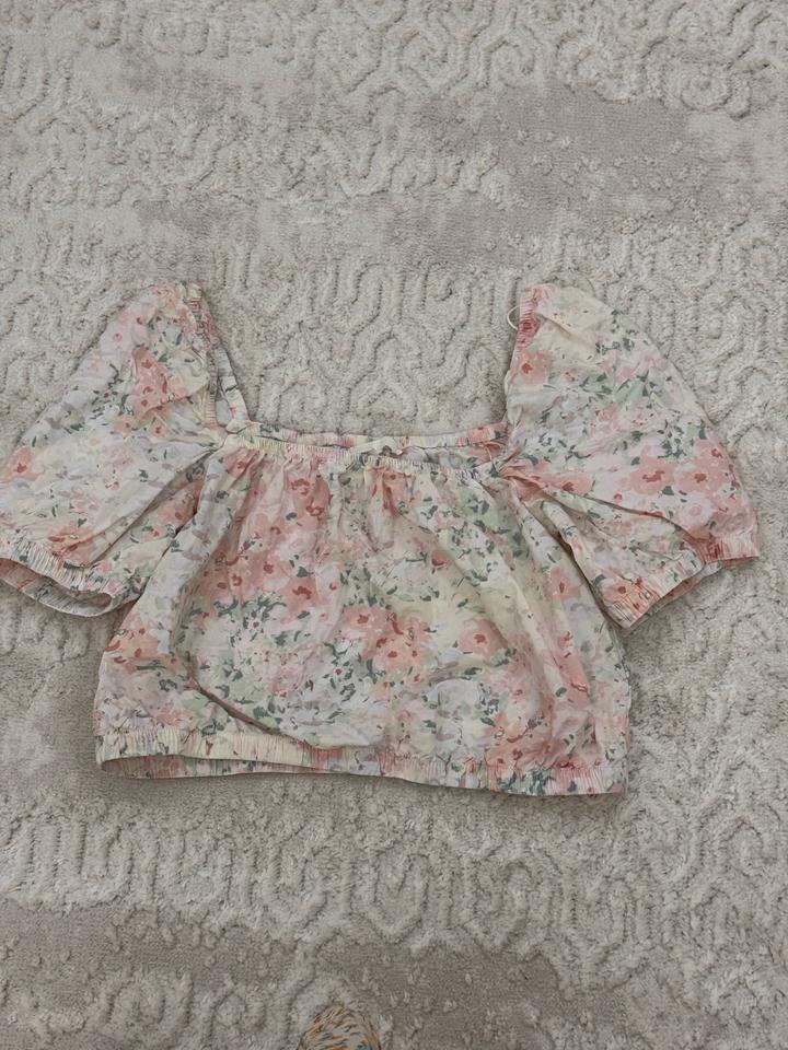 H&M