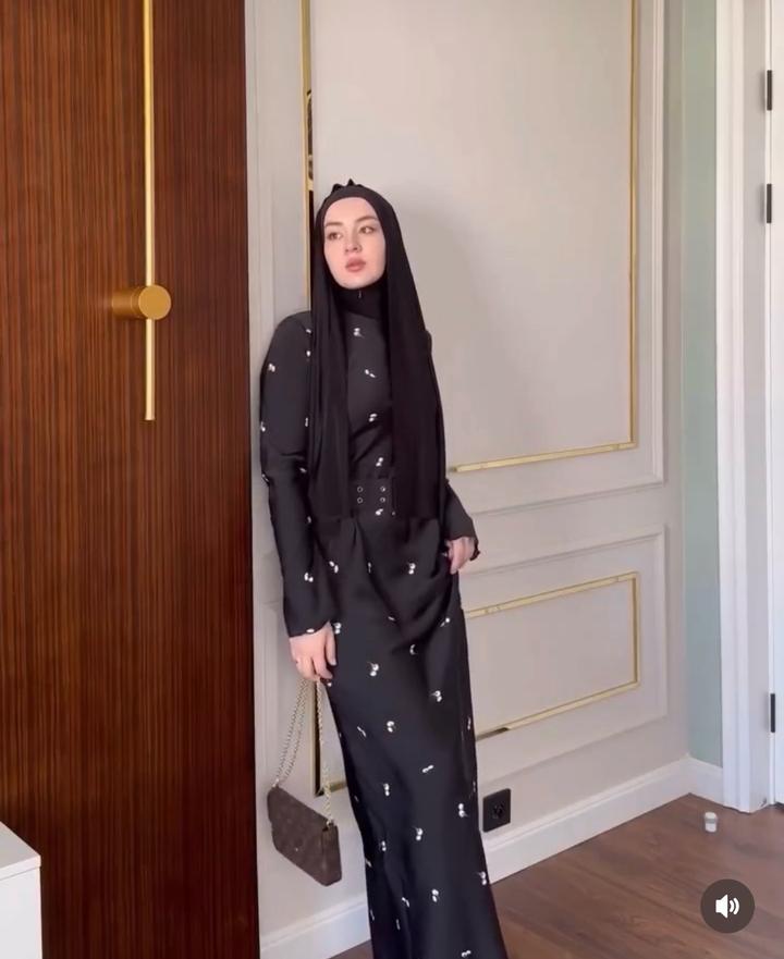 AYA Collection Платье миди с поясом