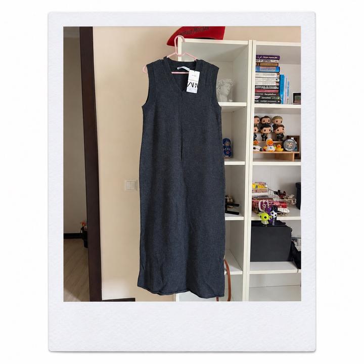 Шерстяное платье ZARA