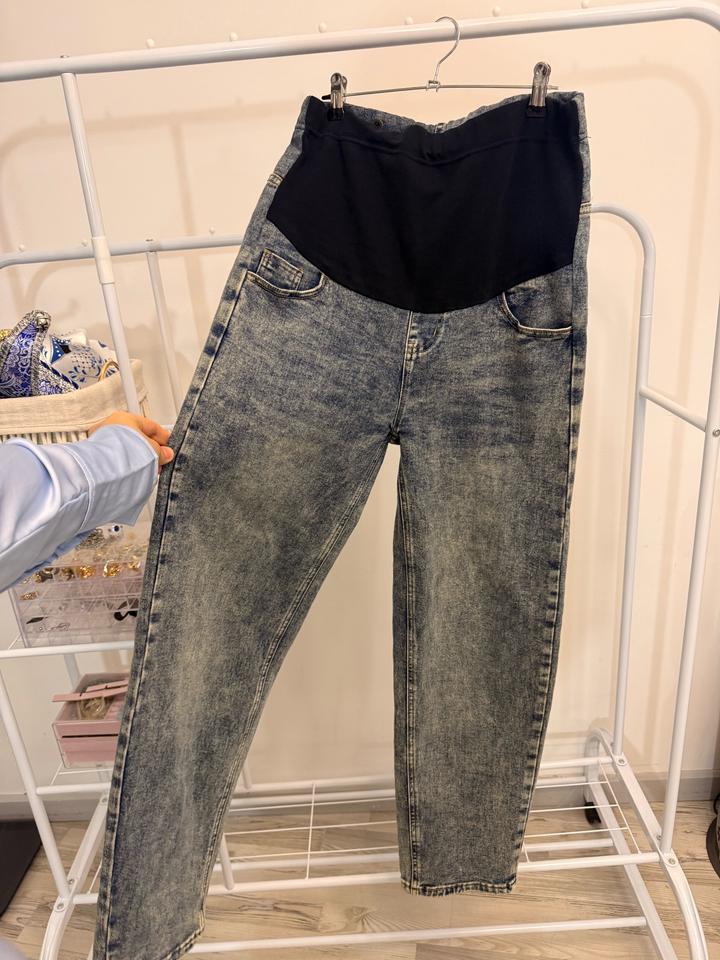&Denim