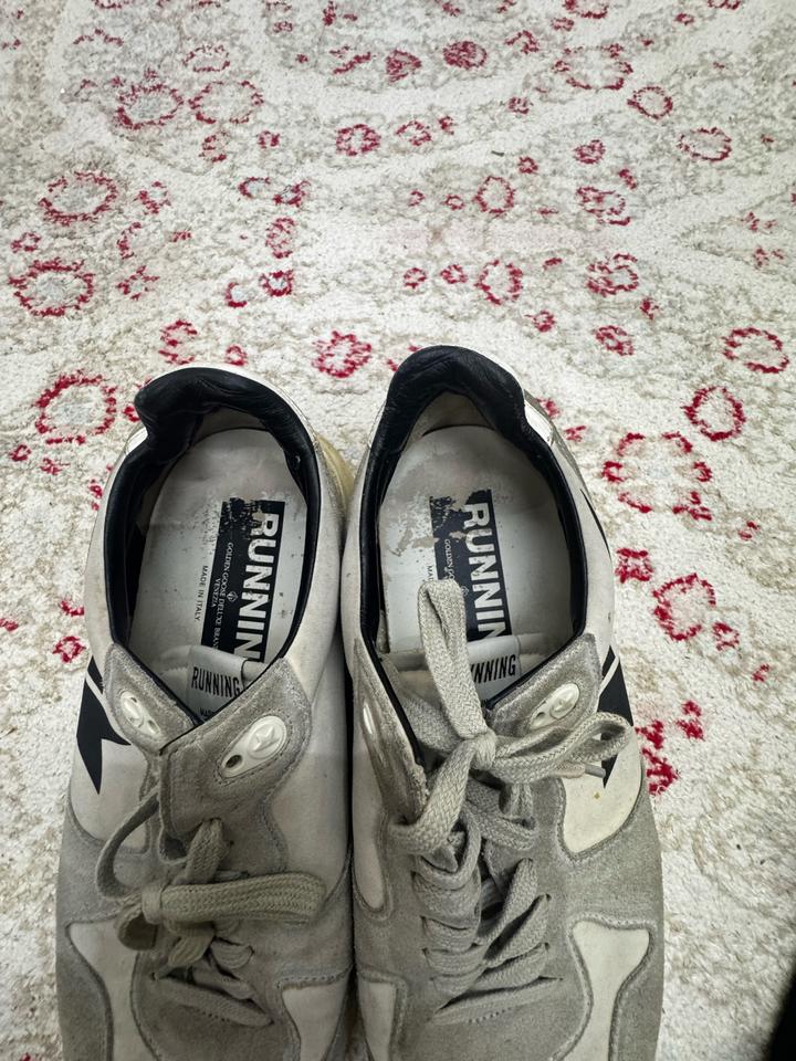 Кроссовки Golden Goose