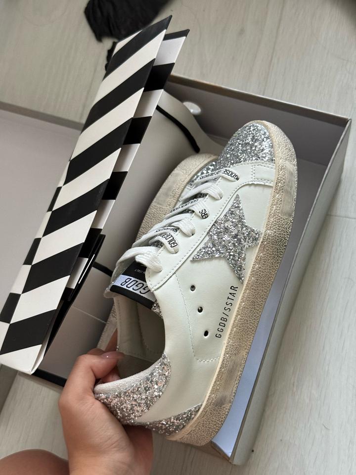 Golden Goose