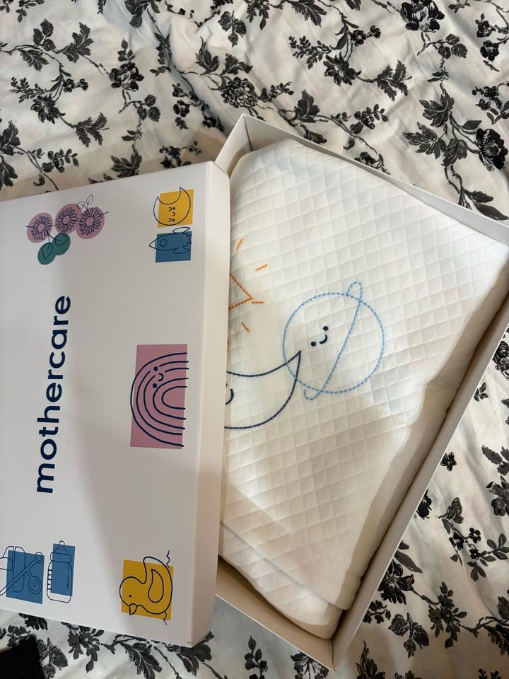 mothercare стеганый комбинезон