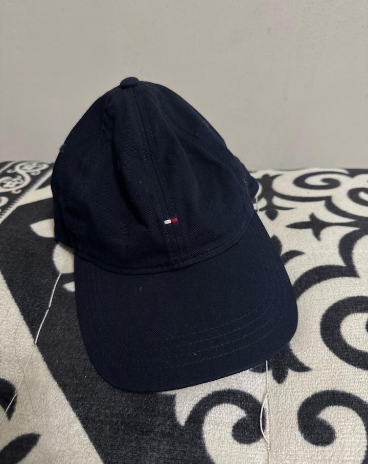 Tommy Hilfiger
