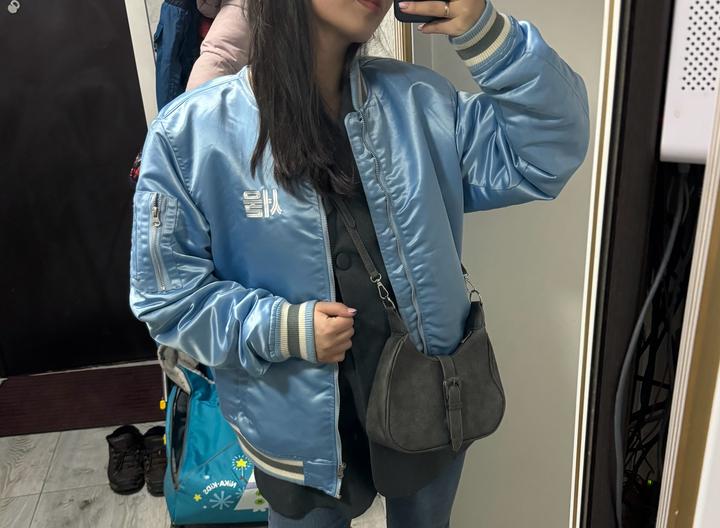 Pull & Bear Стильный бомбер