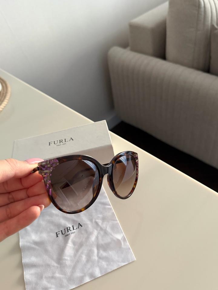 Солнцезащитные очки Furla